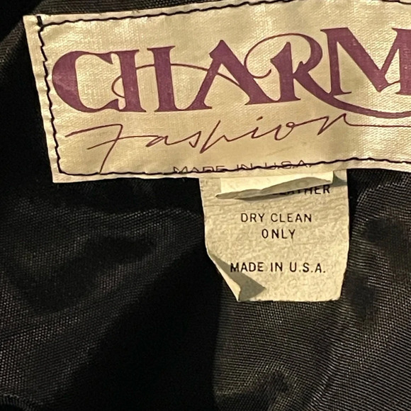 Vintage Made In USA 100% Leather Fringe Zipper Snap Closure Black Skirt - Picture 9 of 11